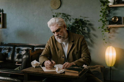 How to Write a Memoir Book